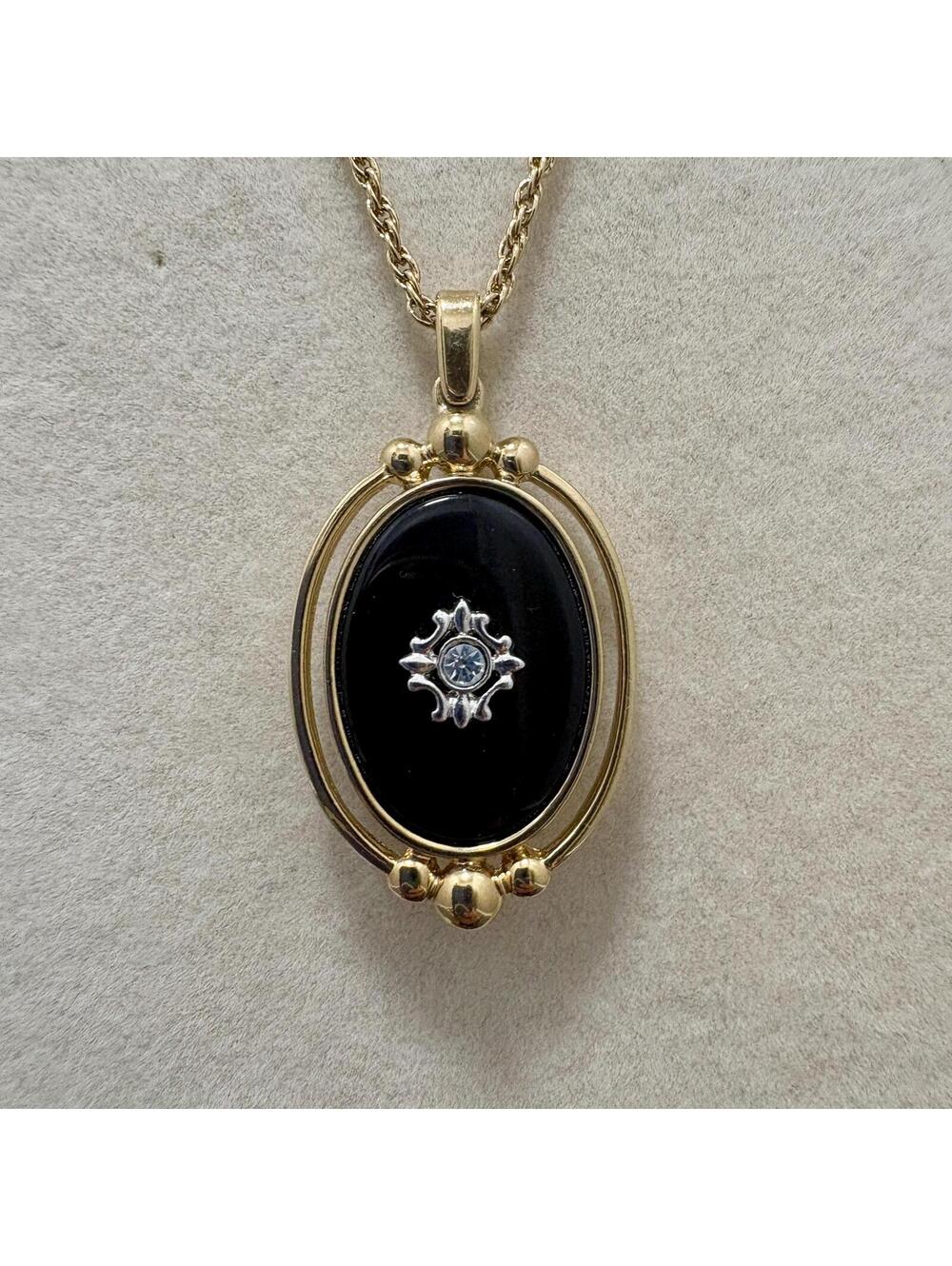 Vintage Avon Victorian Collection Black Art Deco Rhinestone Pendant Necklace 20"